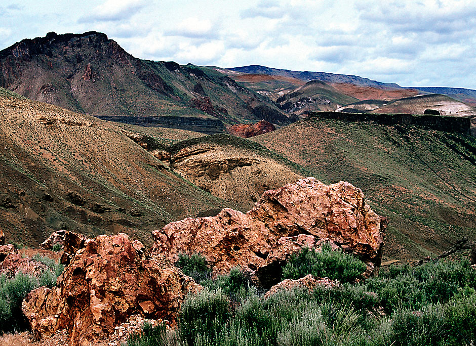 Owyhee Canyon photograph - typical boulders of Wild Owyhee area