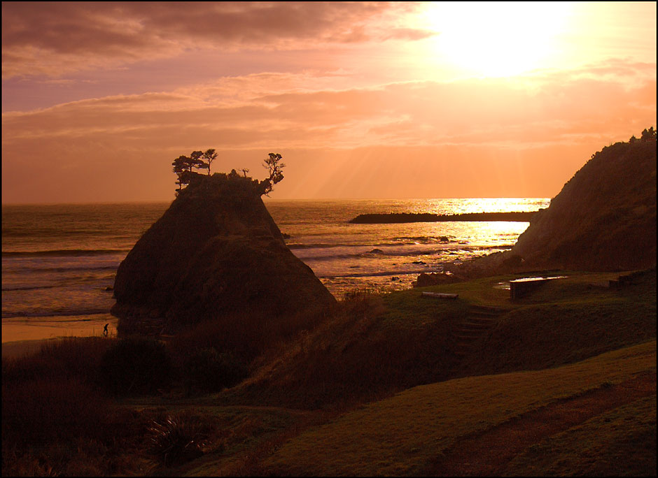 Oregon Coast sunsets - Battle Rock Wayside at Port Orford