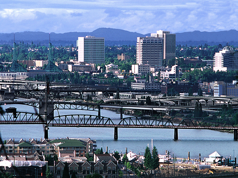 3 Willamette River Bridges in Portland