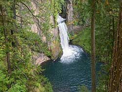 Toketee Falls on the Rogue Umpqua Byway