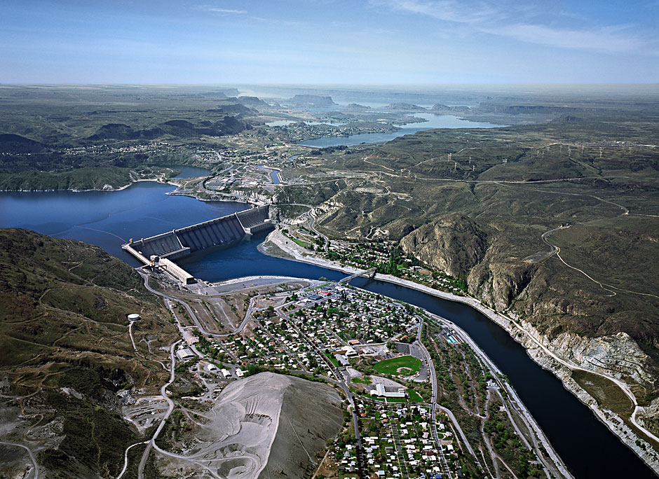 Buy this Coulee=body of water; irrigates Columbia Basin picture