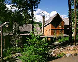 Longmire Lodge in Mt Rainier National Park